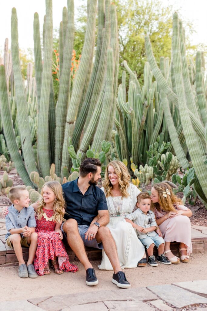 Family Pictures in the Cactus’