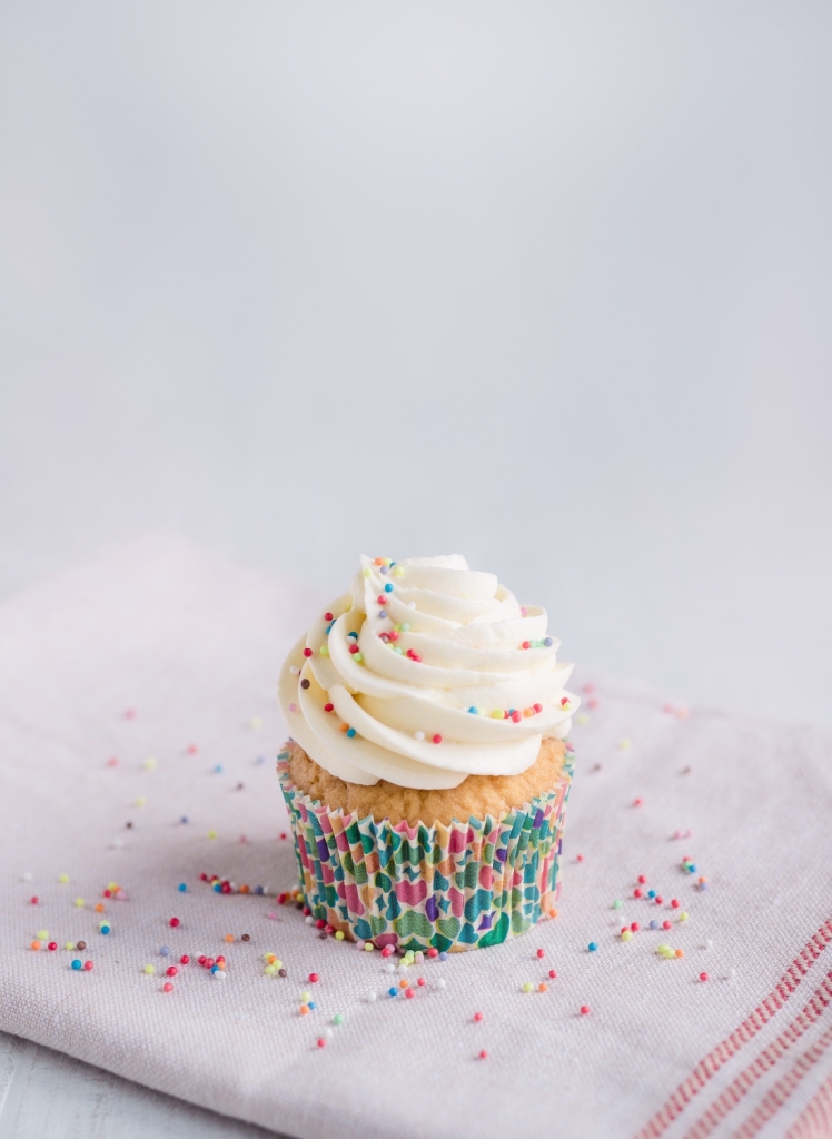 Recipe: Gluten Free Confetti Cupcakes – Tara Thueson