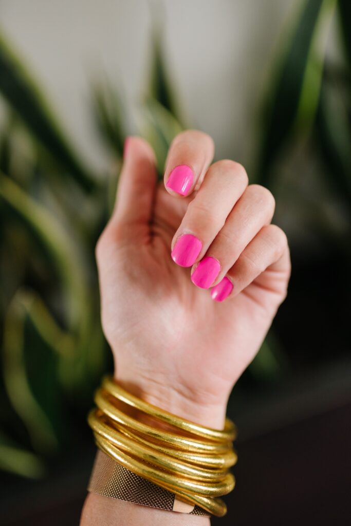 Everything You Need To Know About Nail Dashes