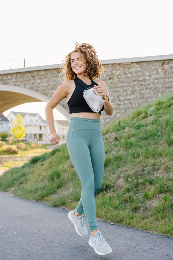 These Lululemon leggings 'suck everything in' — and they're on