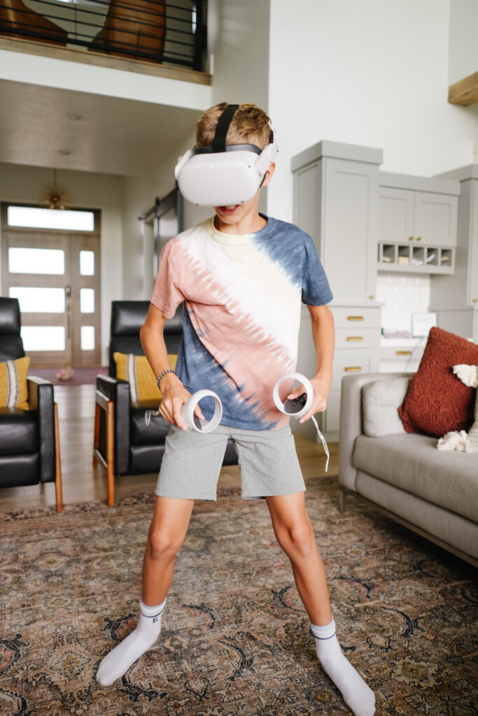 Oculus Quest 2 — review from a Mom